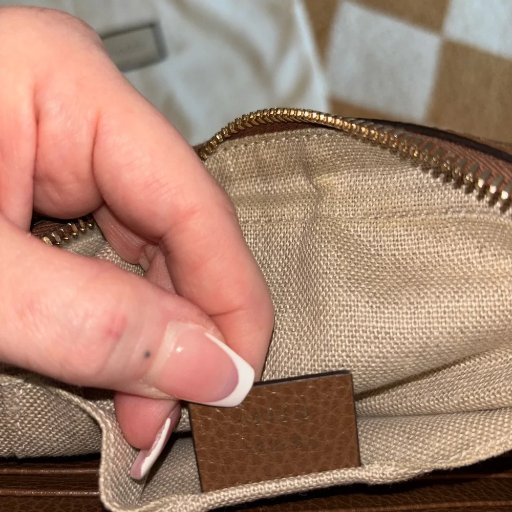 Gucci Brown Logo Crossbody Bag - Picture 6 of 8